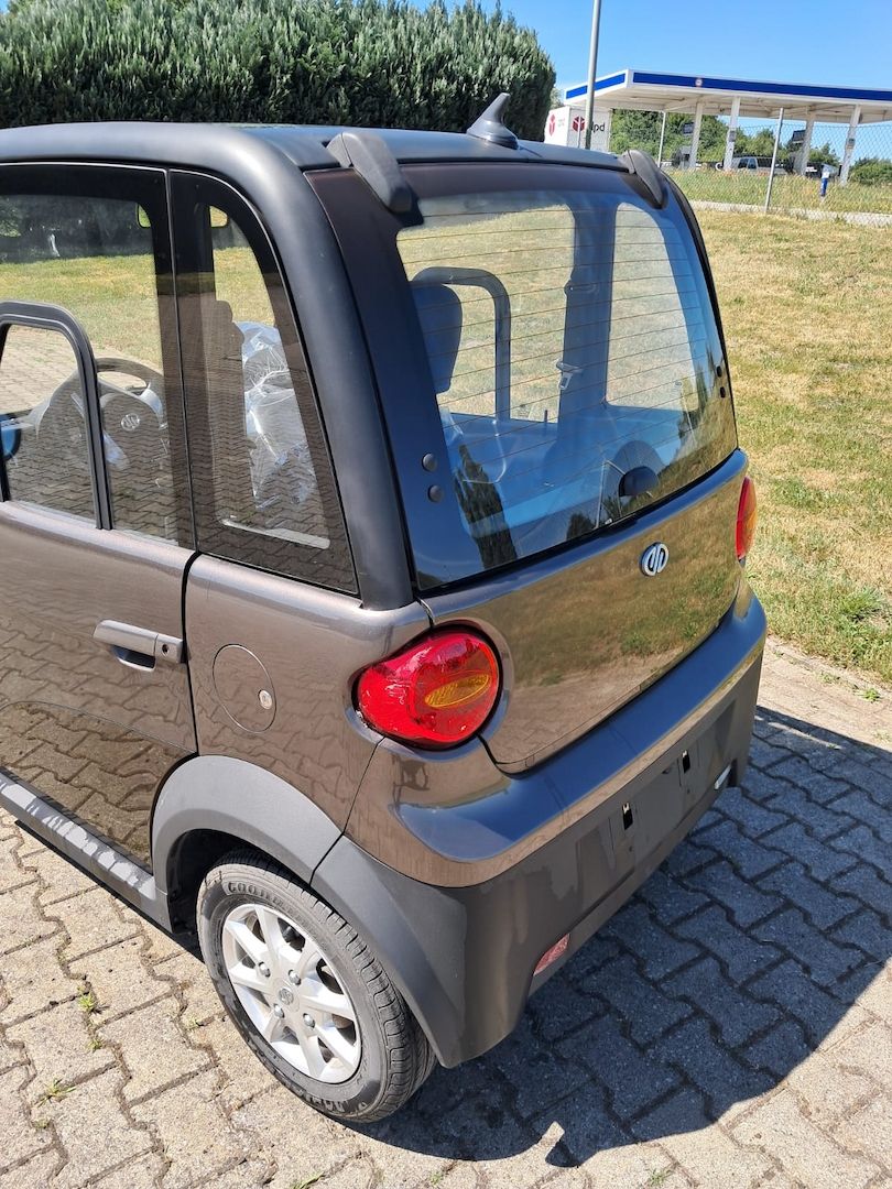 Elektromobil Eidola 80 JIAJUAN