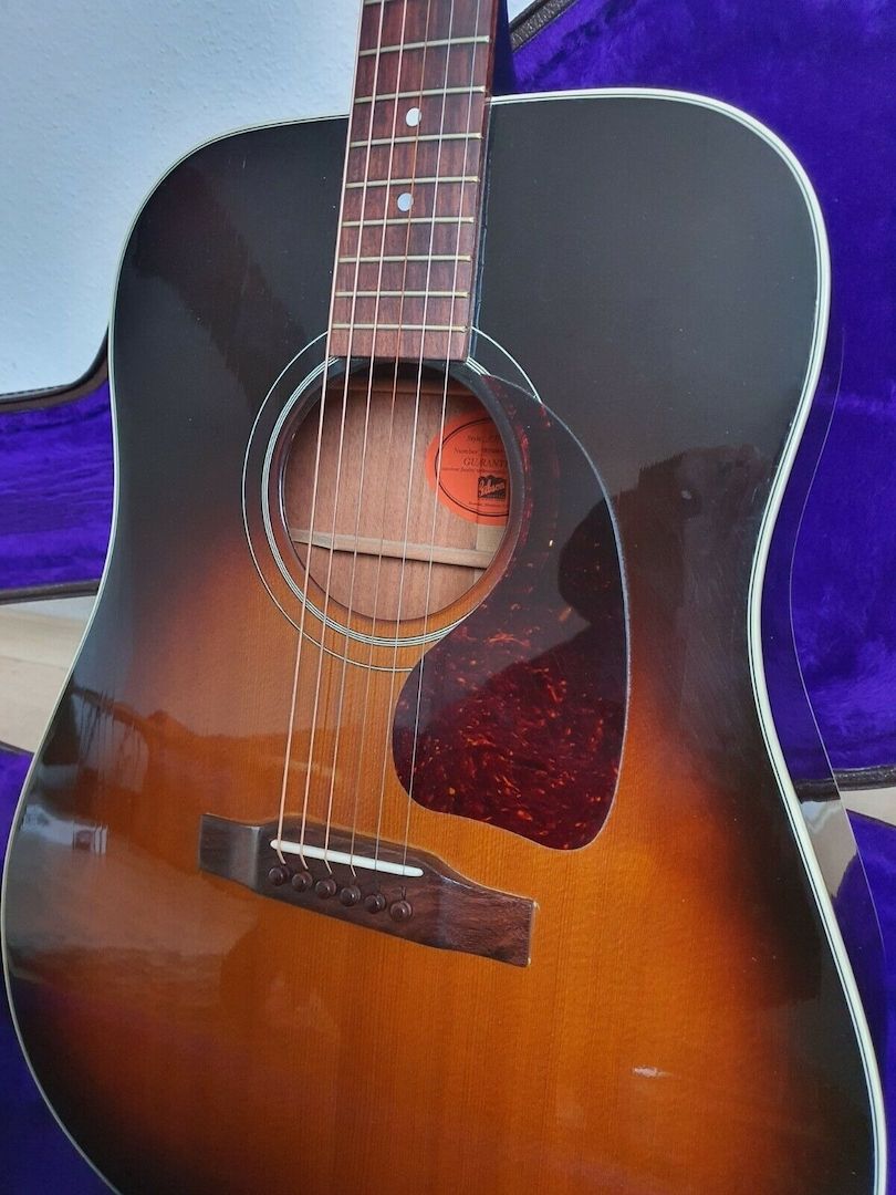 Gibson J-45 125th Anniversary - Autumn Burst