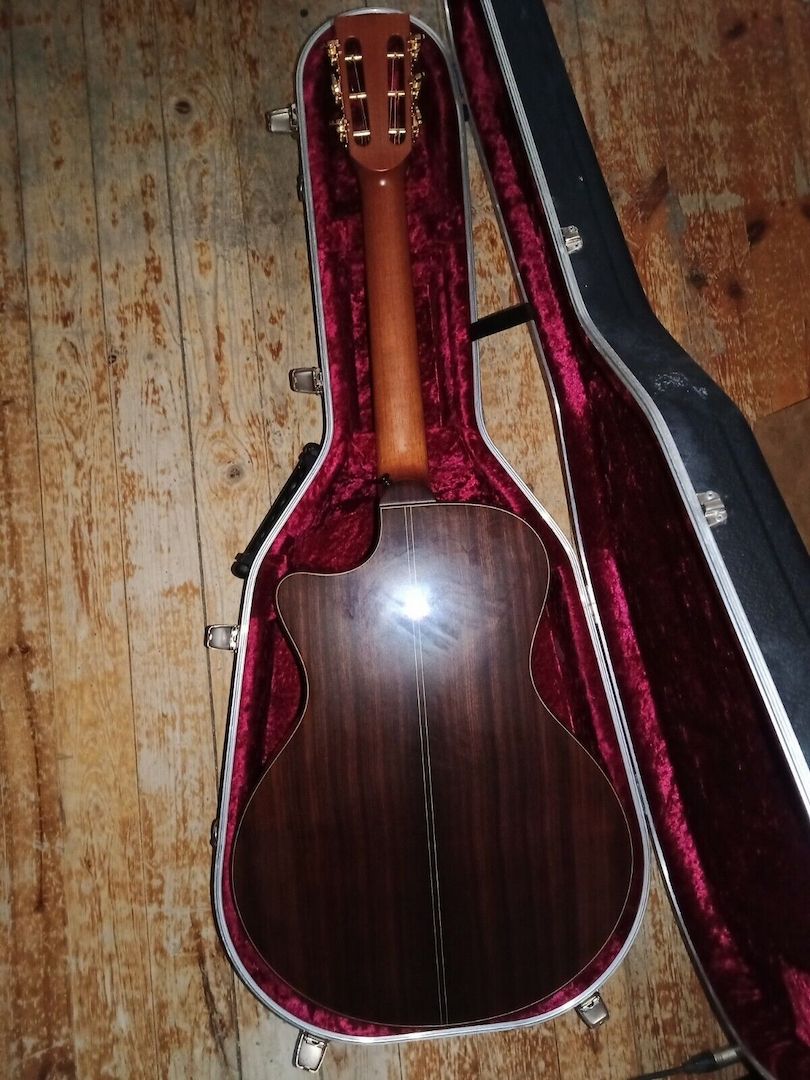 Lakewood a 32 cp Deluxe Serie