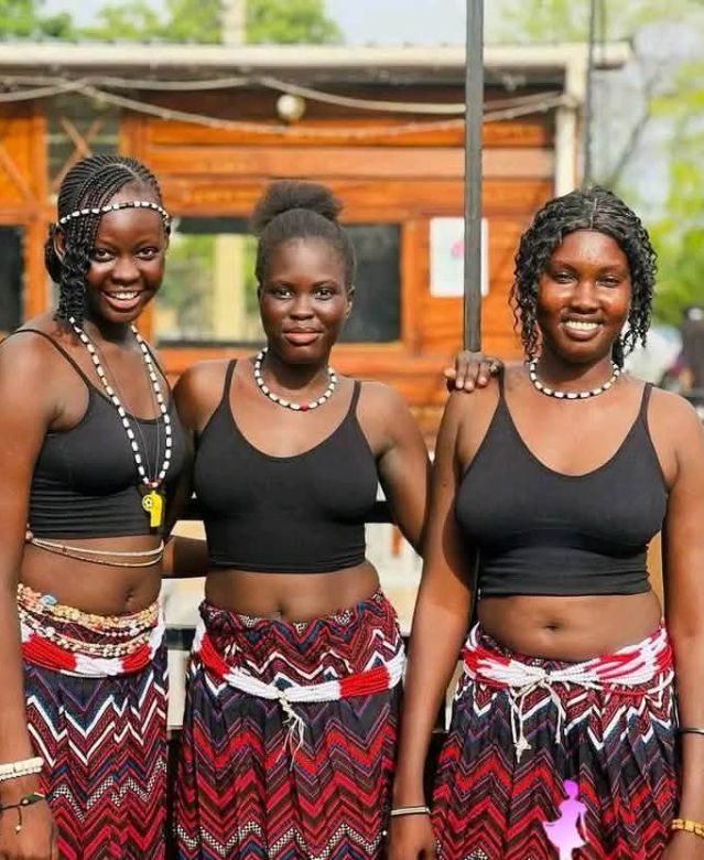 Asylantin alle Nationalitäten für Heirat gesucht! HEIRAT AUCH FÜR AUFENTHALT! Zangi 1076909647