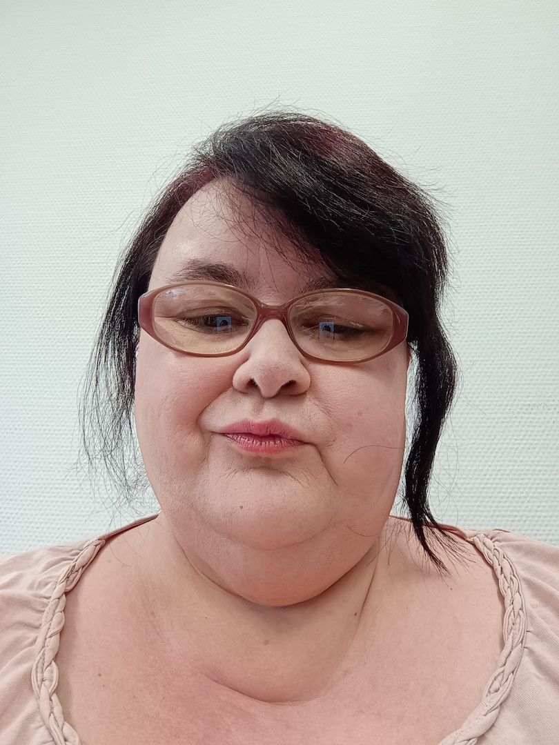 Erotische Bilder und Videos gegen TG