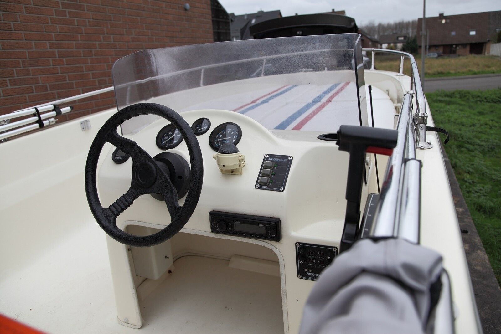 Motorboot – Bowrider Marintek „Laguna 455“