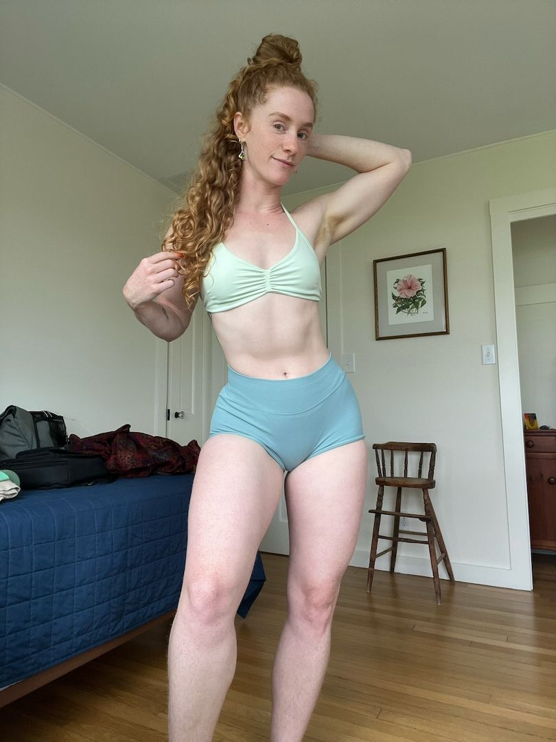 Sexy professionelles Mädchen (18+) verfügbar