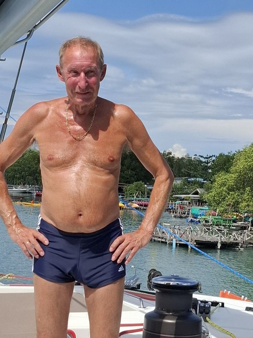 Wer nicht Ü 50 sucht erotische  Massage