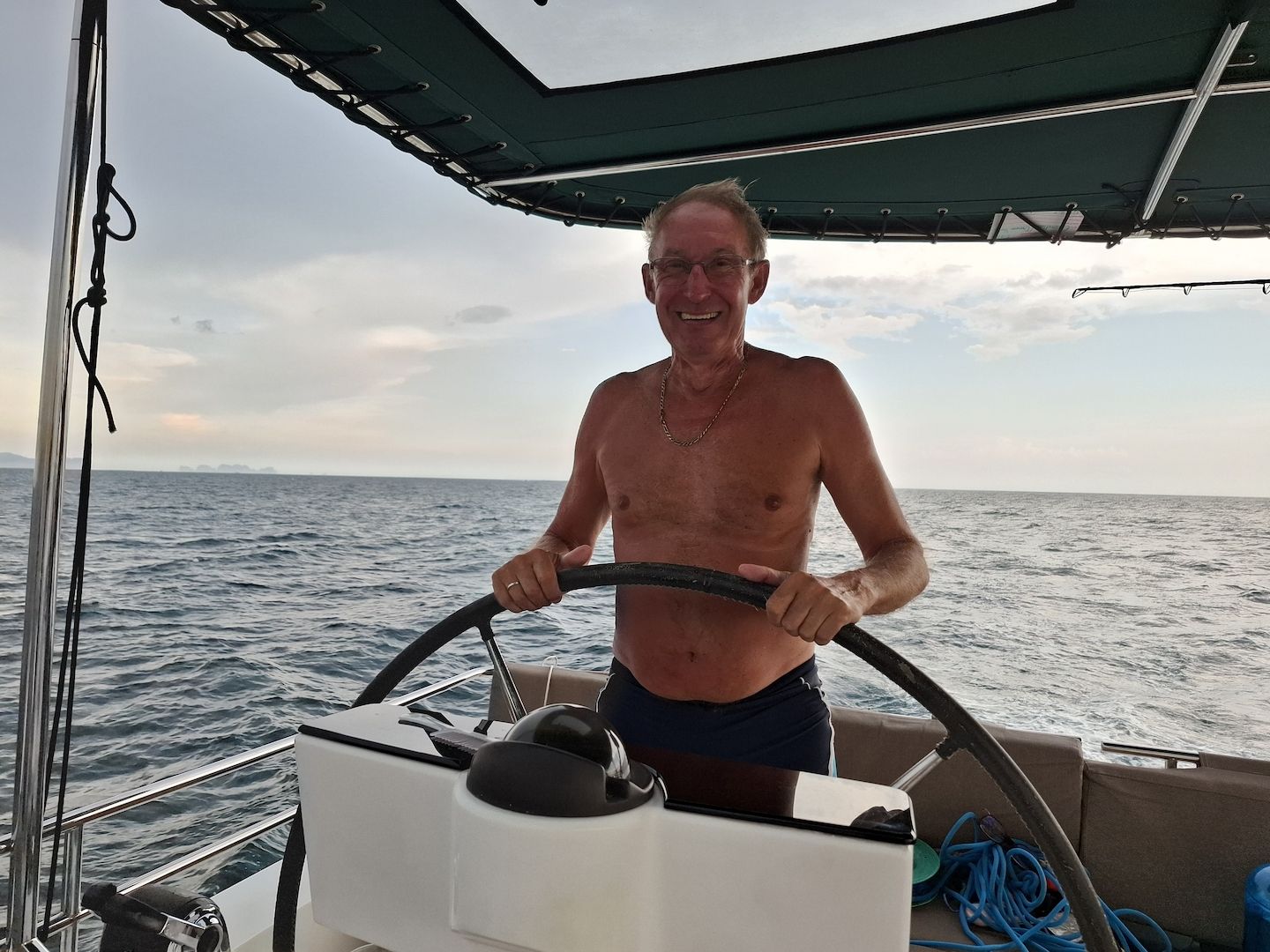 Wer nicht Ü 50 sucht erotische  Massage