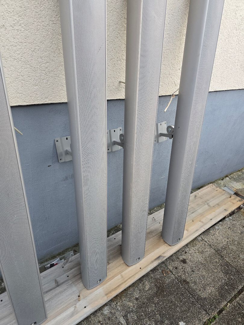 4 x Fohhn LINEA LX-150 Passiver Linienstrahler