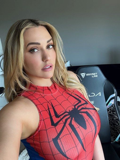 verfügbar ❣Reservierungen 🧠❣