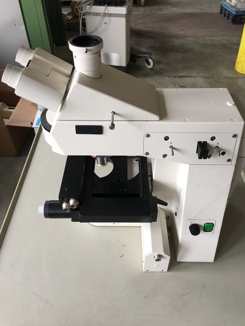 Zeiss Mikroskop Axioplan 2 mit Scanning-Kreuztisch