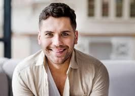 Liebhaber üppiger Formen sucht reife bis überreife Lady 58  - 72