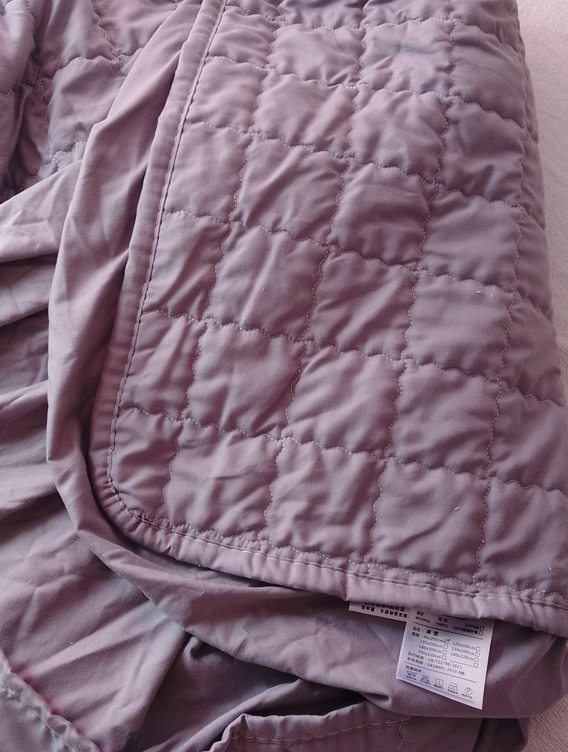 DreamPad - Luxuriös, Weich, atmungsaktiv und hygienisch 90x200x30 cm, Einzelbett