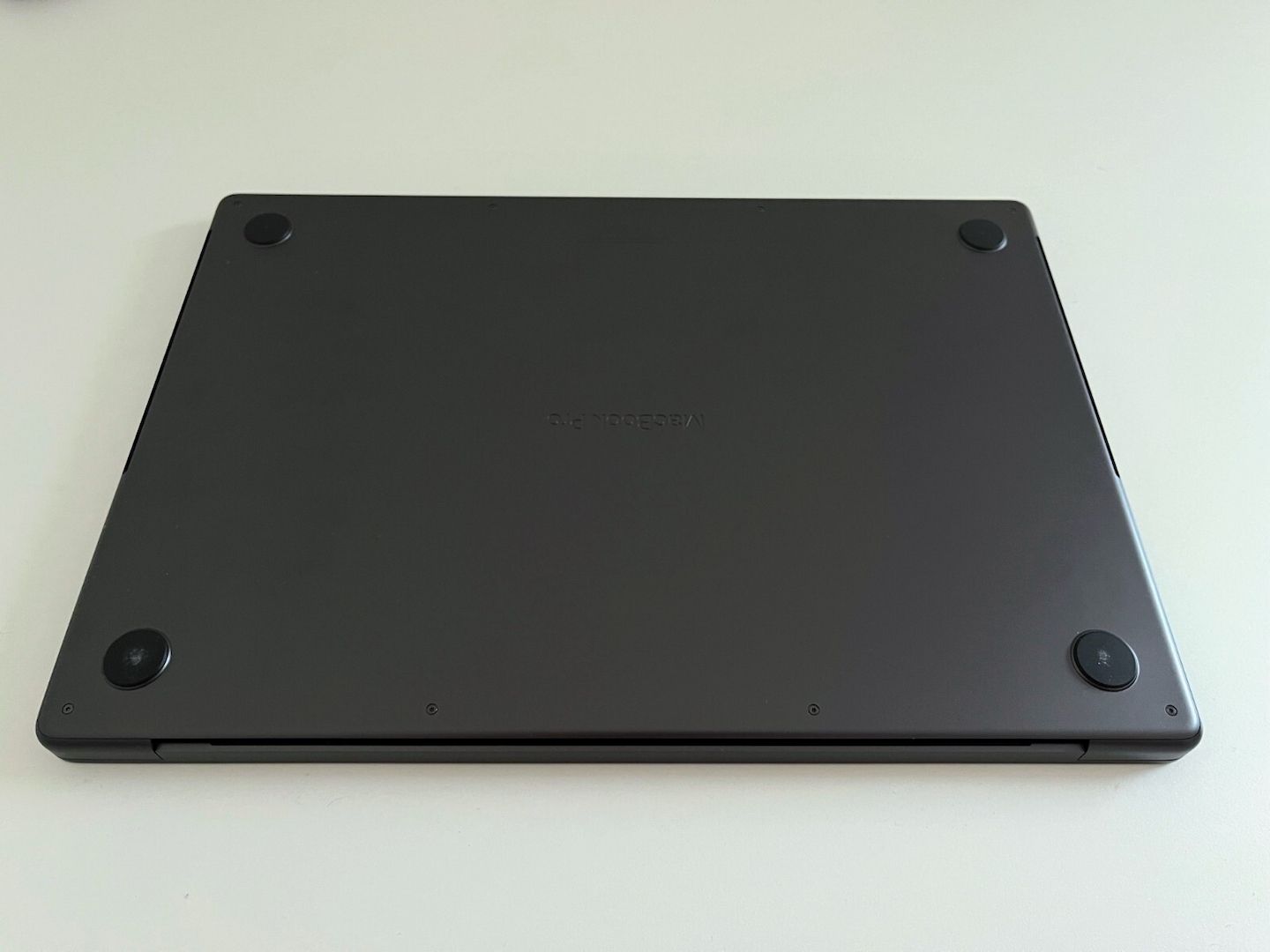 Apple MacBook Pro 16 Zoll M3 Max 14C 30C 36GB