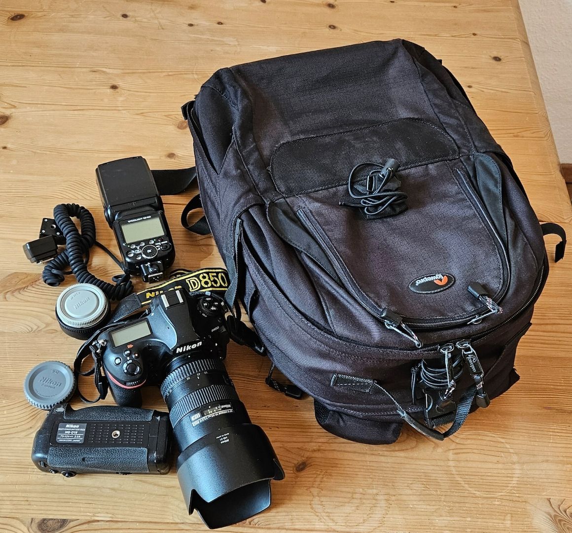 Nikon D850  Vollformat Digital SLR Kamera