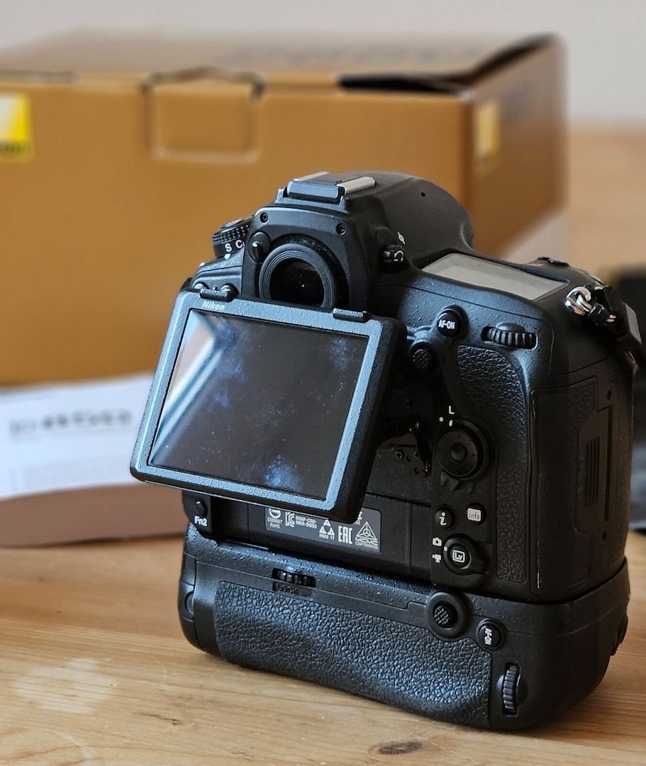 Nikon D850  Vollformat Digital SLR Kamera