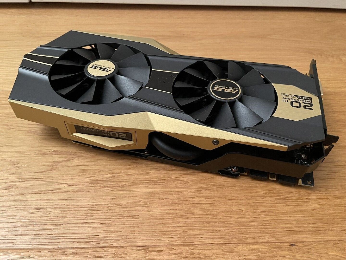 ASUS 980ti 20th Anniversary Edition