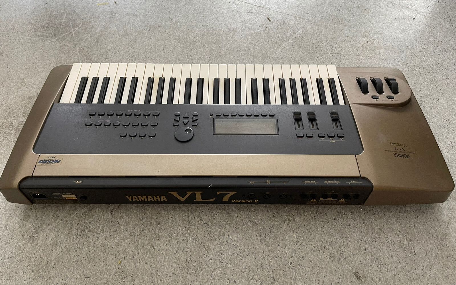 Yamaha VL7 Virtual Acoustic Synthesizer Version 2