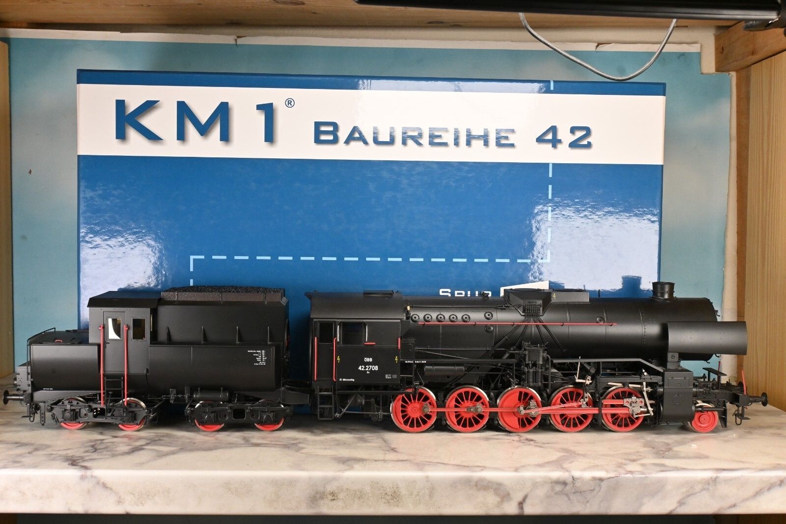 KM 1 Modellbau Spur 1 Br. 42.2708 Dampflok der ÖBB MFX & Sound