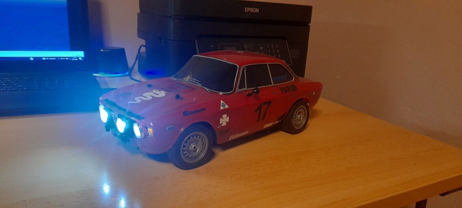 Modellautos 9 Stück Tamiya 1/10