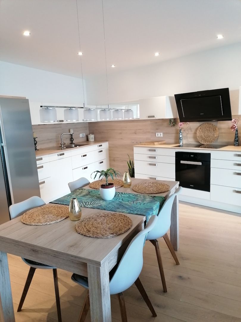 5 Zimmer Wohnung 5 Zimmer Wohnung