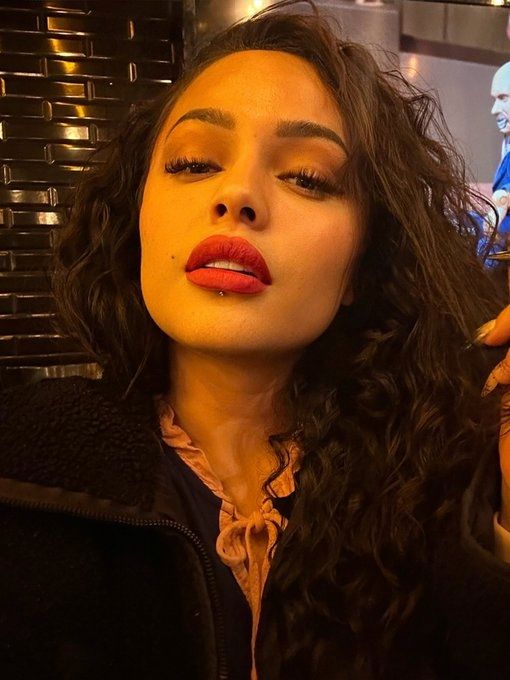 Sexy Frau verfügbar für Sex- und Massage-Begegnungen