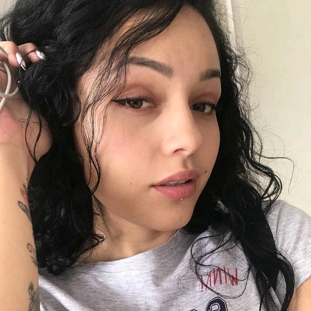 Sexy Frau verfügbar für Sex- und Massage-Begegnungen