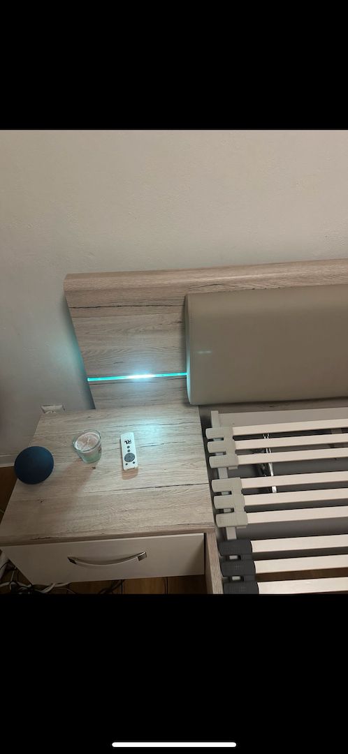 Bett mit ld lichter telefonisch melden 