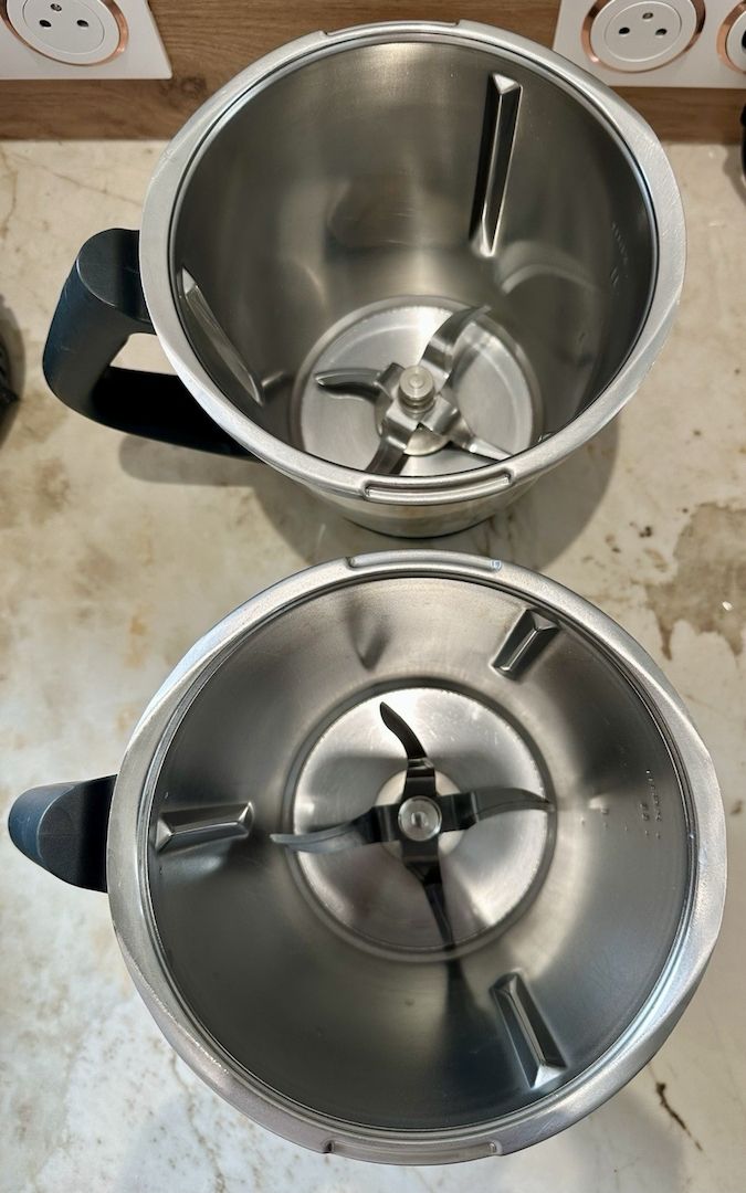 Thermomix Tm6 in sehr gutem, funktionsfähigem Zustand. Thermomix Tm6 in sehr gutem, funktionsfähigem Zustand.