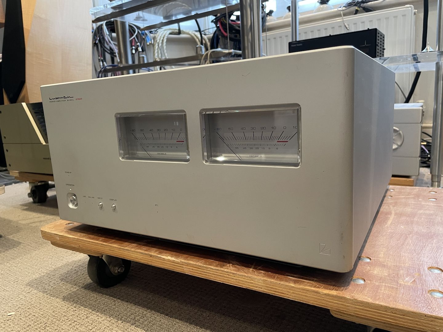 Luxman M900u Power