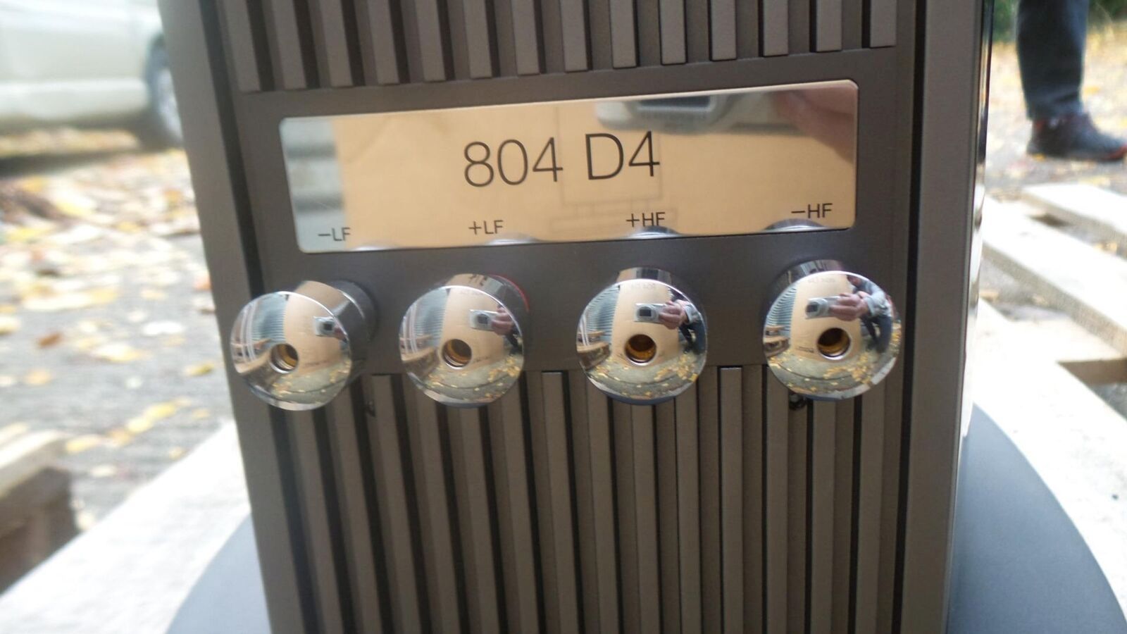 Bowers & Wilkins ( B&W ) 804 D4