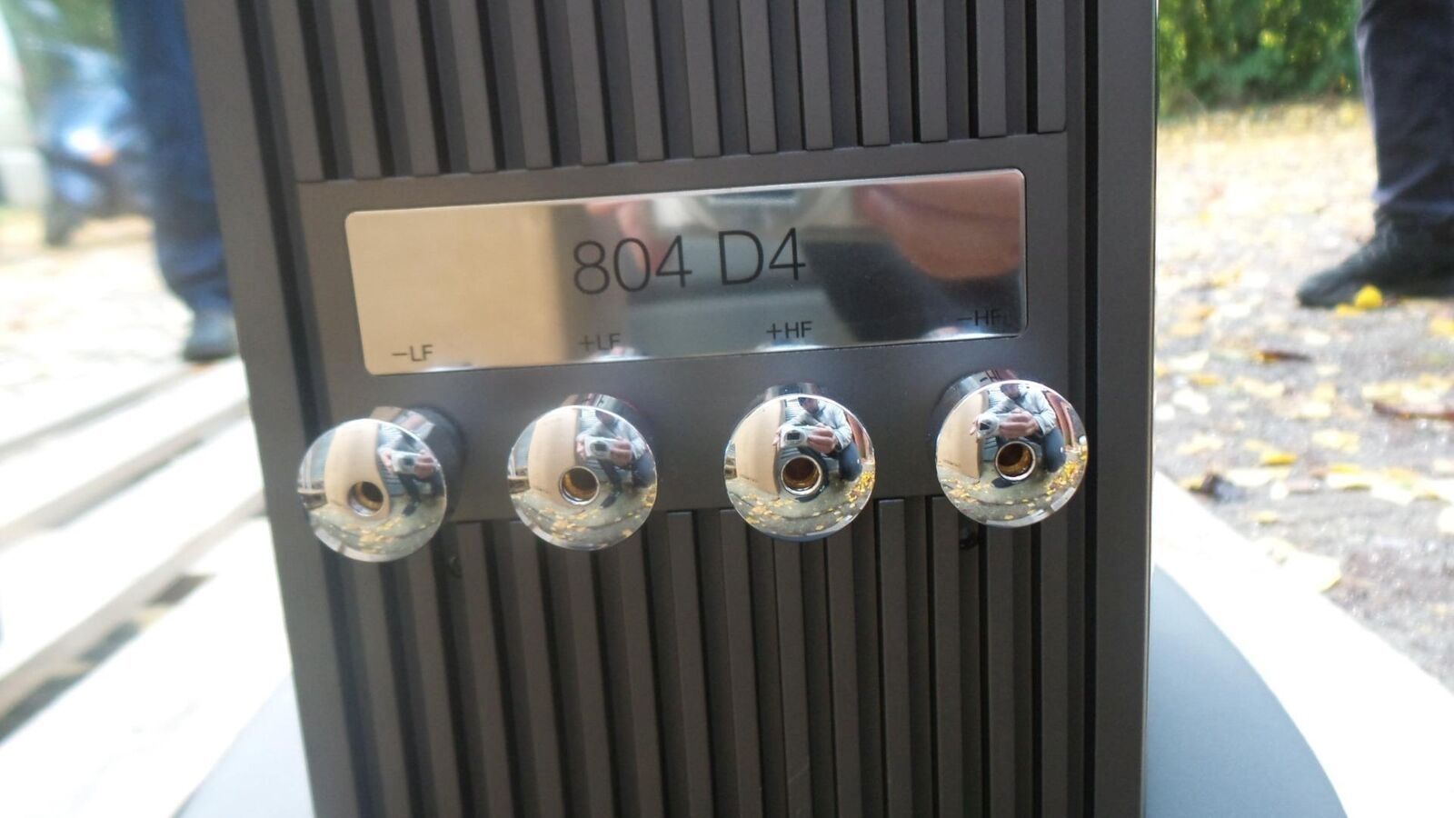 Bowers & Wilkins ( B&W ) 804 D4