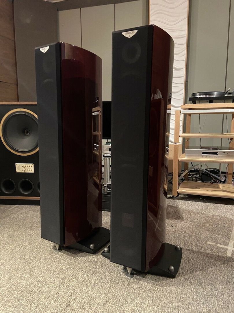 Triangle Magellan Cello Loudspeakers