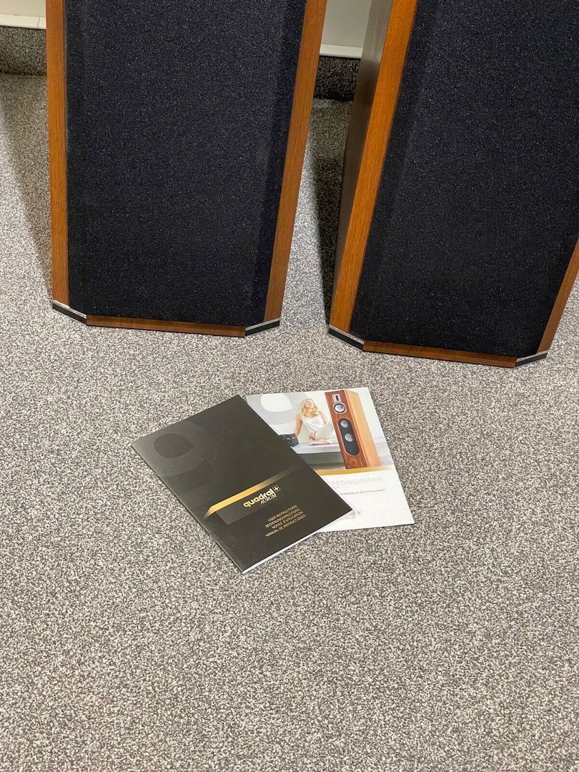 Quadral Aurum Vulkan 9 3-Way Floorstanding Speakers