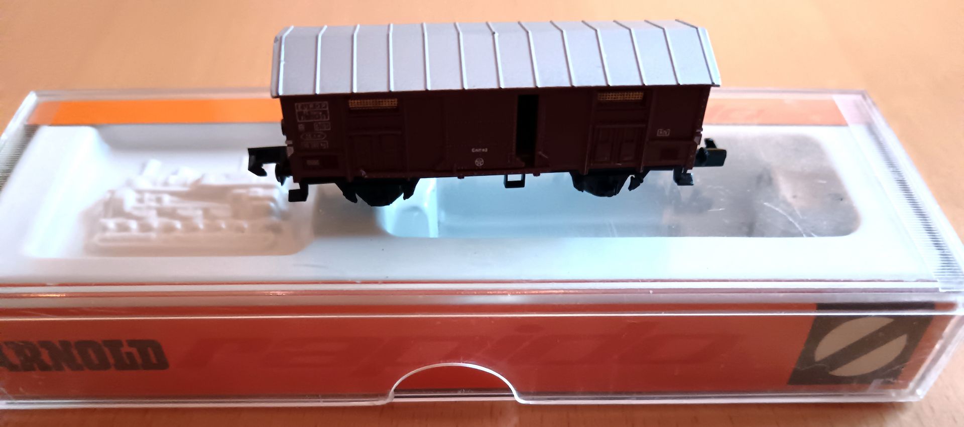 6 Güterwagen Arnold Rapido Spur N in OVP