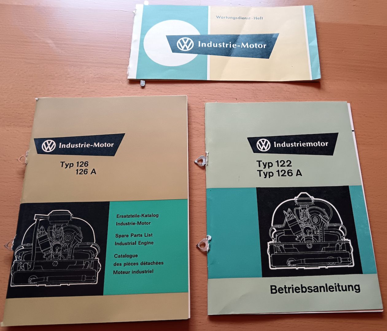 VW Typ122 126 A Betriebsanleitung, Ersatzteilliste, Wartungsheft