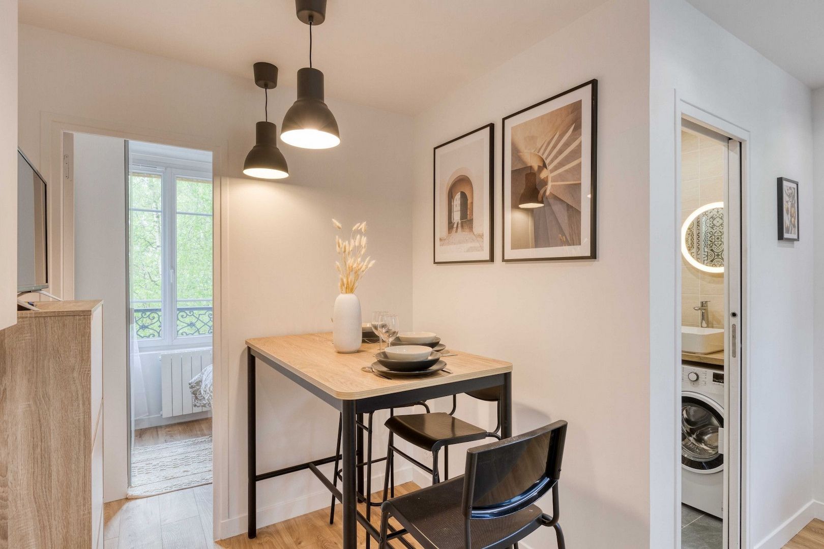 44 m² große möblierte Wohnung zu vermieten 44 m² große möblierte Wohnung zu vermieten