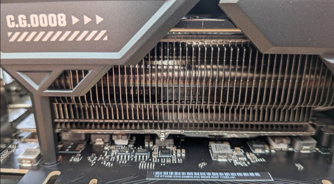 ASUS TUF Gaming GeForce RTX 4090 OC Edition 24GB