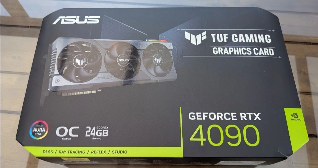 ASUS TUF Gaming GeForce RTX 4090 OC Edition 24GB