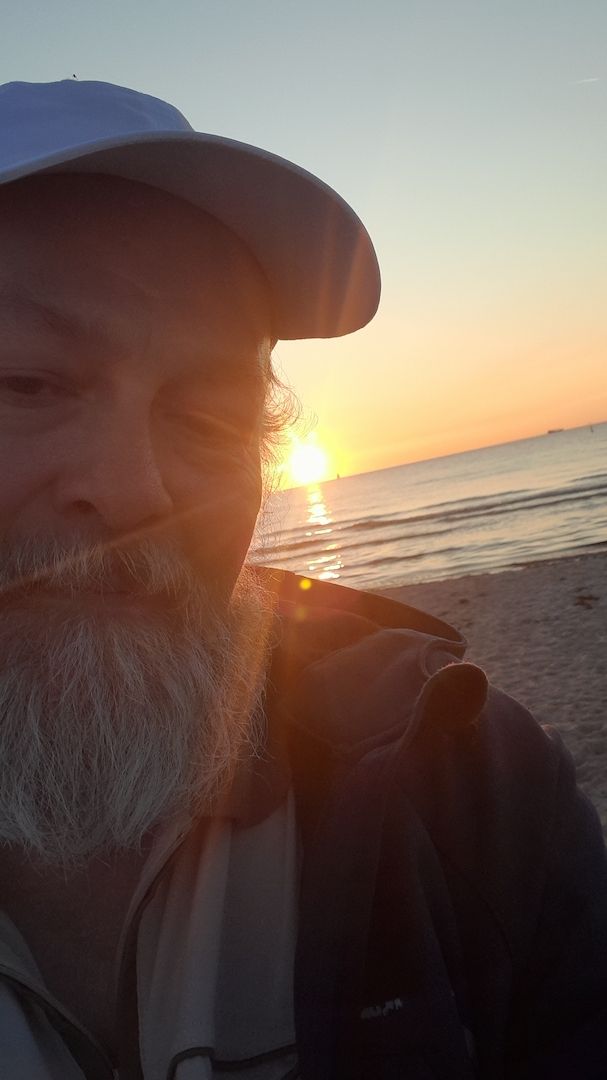 Reifer lustvoller Ehemann sucht