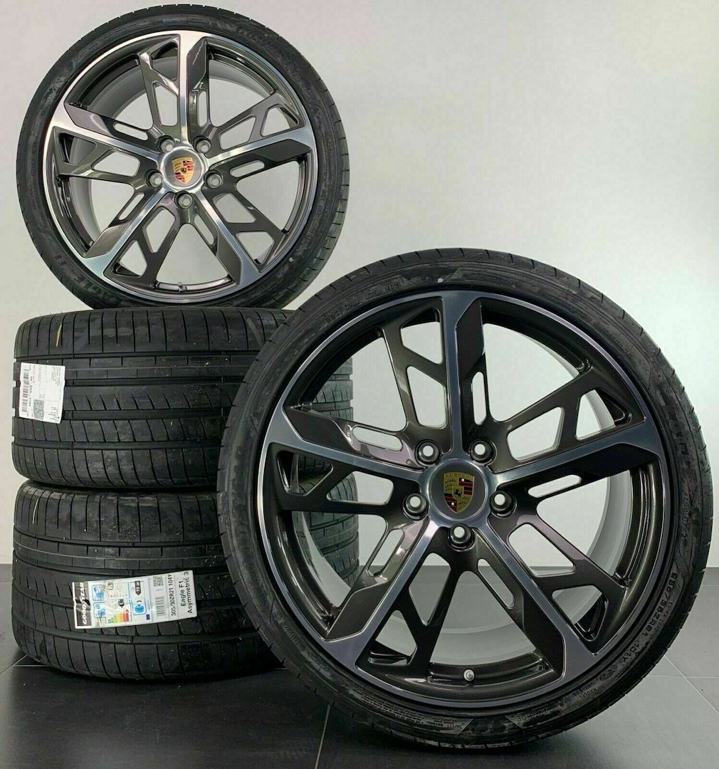 Porsche Taycan 9J1 Cross Turismo 21 Zoll Felgen Sommerreifen