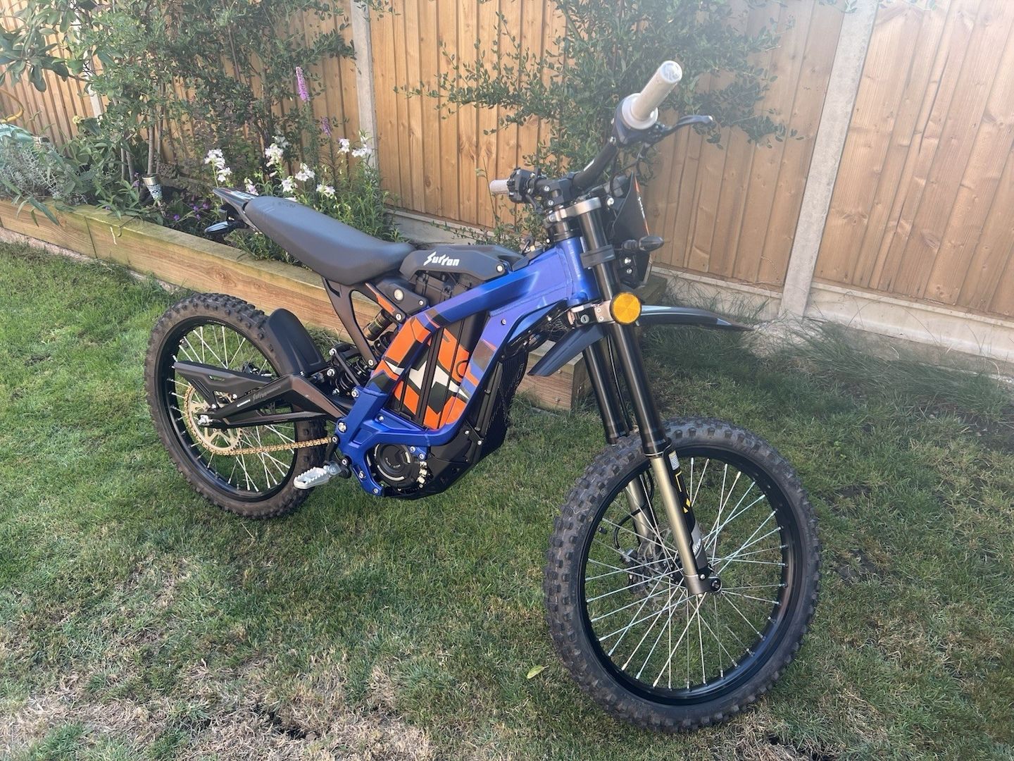 2024 SURRON L1e Light Bee Blue 2024 SURRON L1e Light Bee Blue