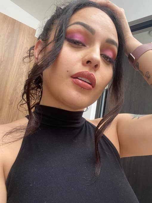 Sexy Frau verfügbar für Sex- und Massage-Begegnungen