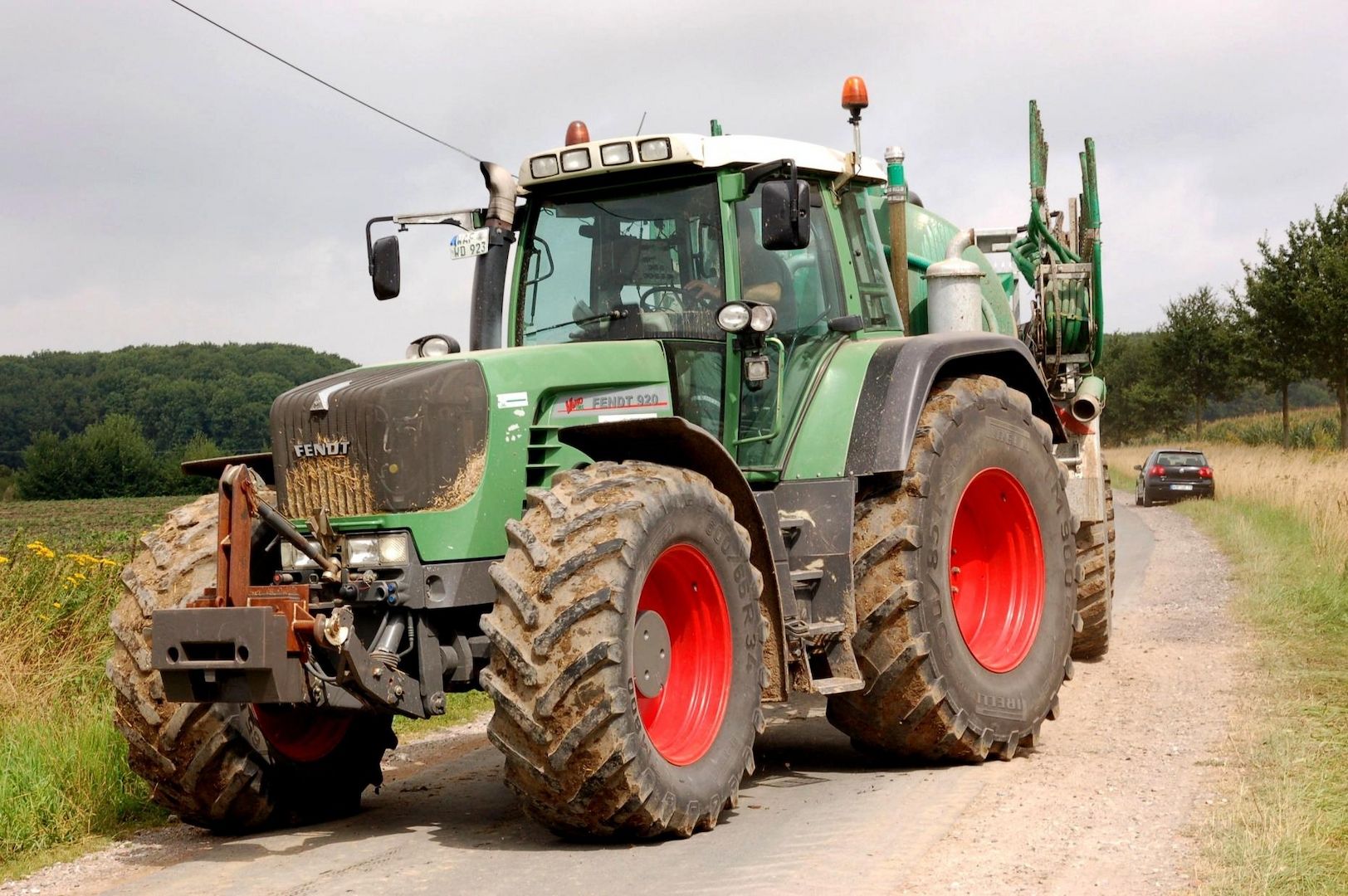53kg-Stute sucht dominanten Landwirt