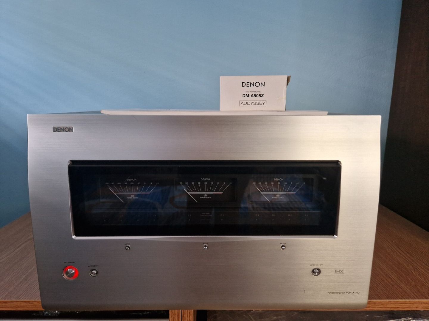Denon POA-A1HD 10-channel Endstufe Denon POA-A1HD 10-channel Endstufe
