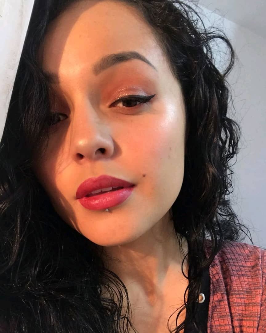 Sexy Frau verfügbar für Sex- und Massage-Begegnungen