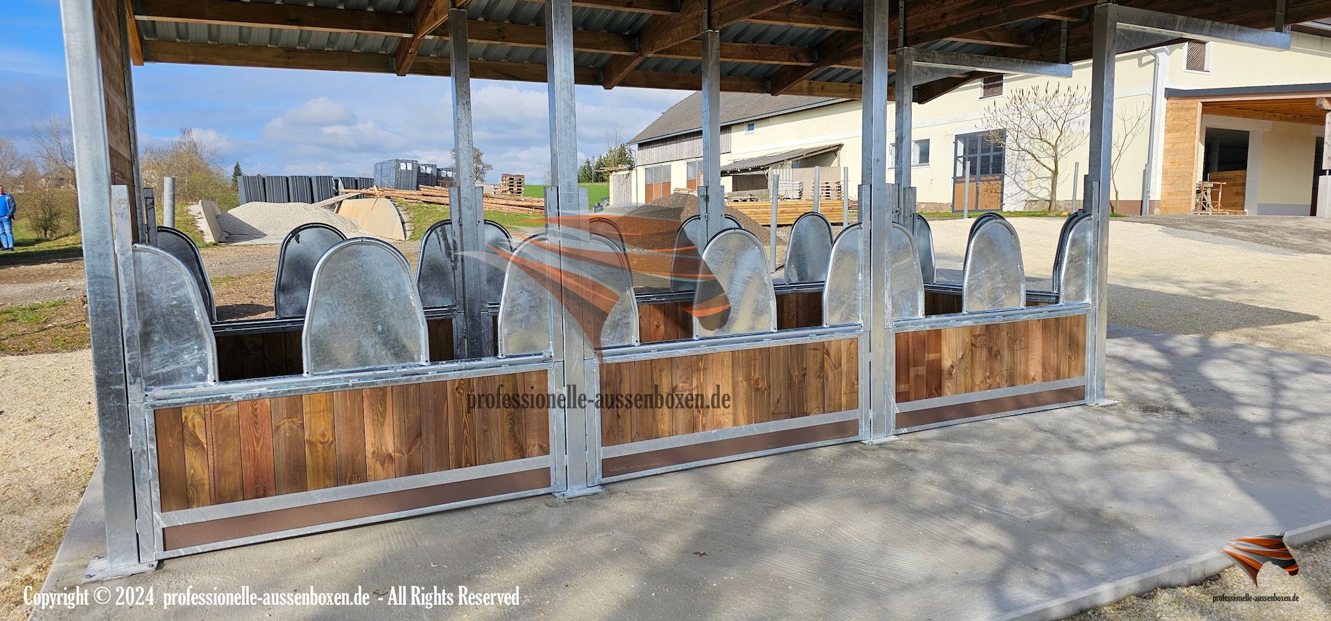 Futterraufe & Heuraufe - Pferderaufe, Fressgitter & Offenstall