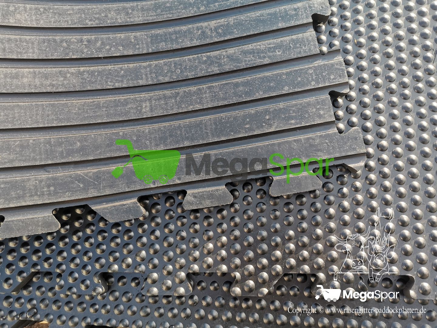 Stallmatten & Pferdematten kaufen Top-Preise für Boxenmatten