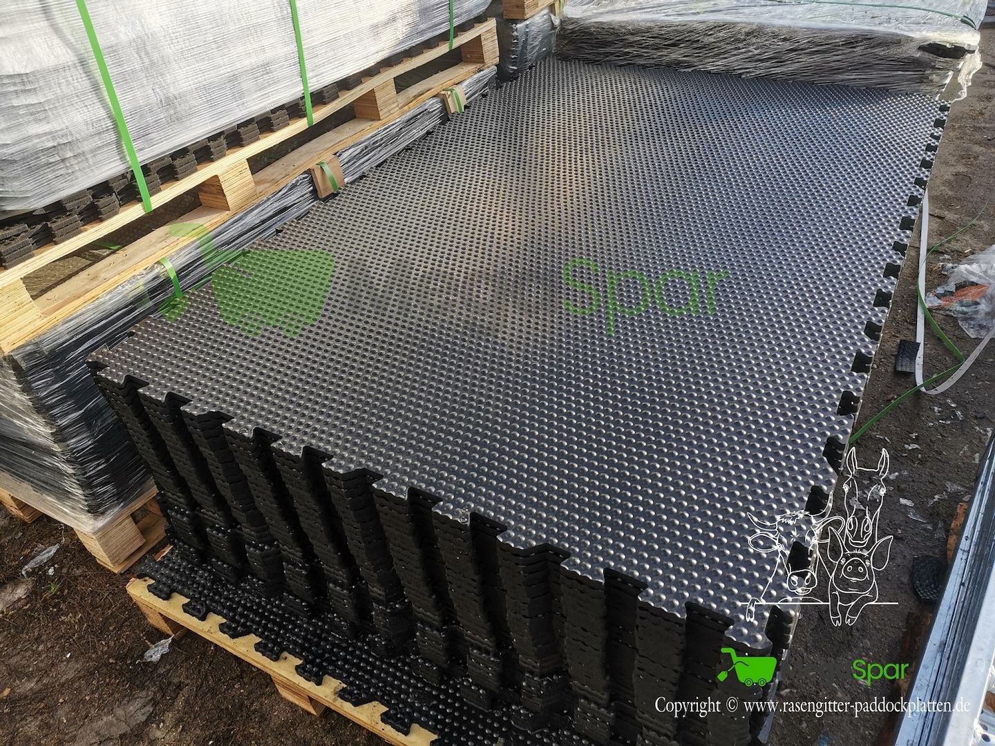 Stallmatten & Pferdematten kaufen Top-Preise für Boxenmatten