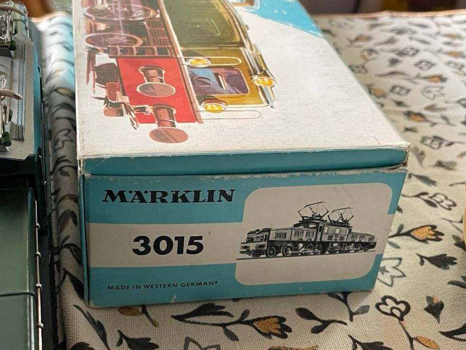 Märklin HO 3015 SBB Krokodil OVP Top-Zustand