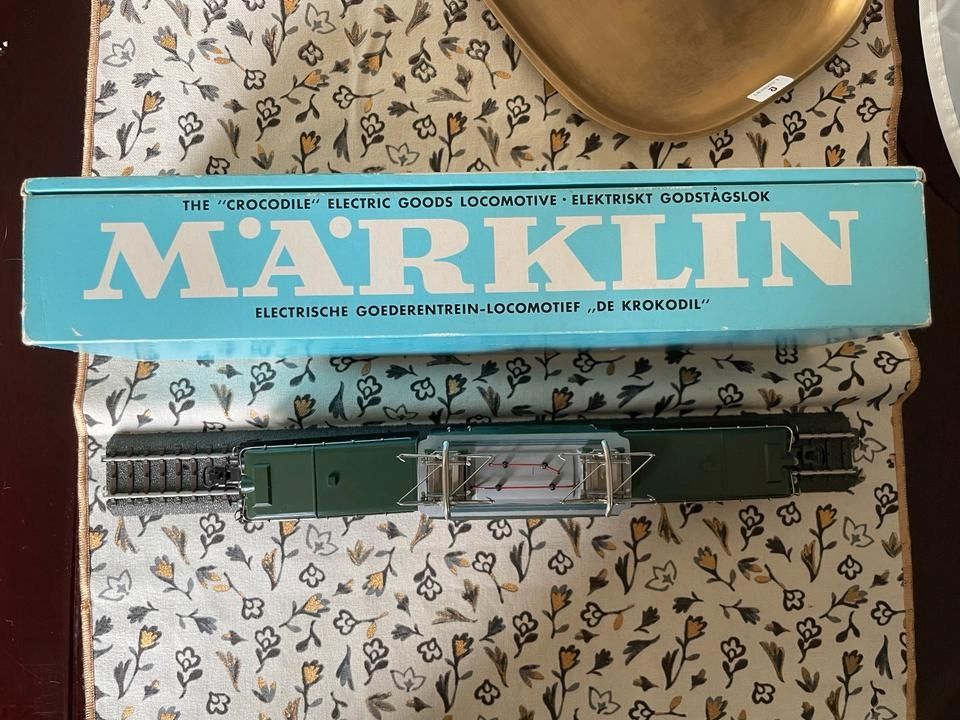 Märklin HO 3015 SBB Krokodil OVP Top-Zustand