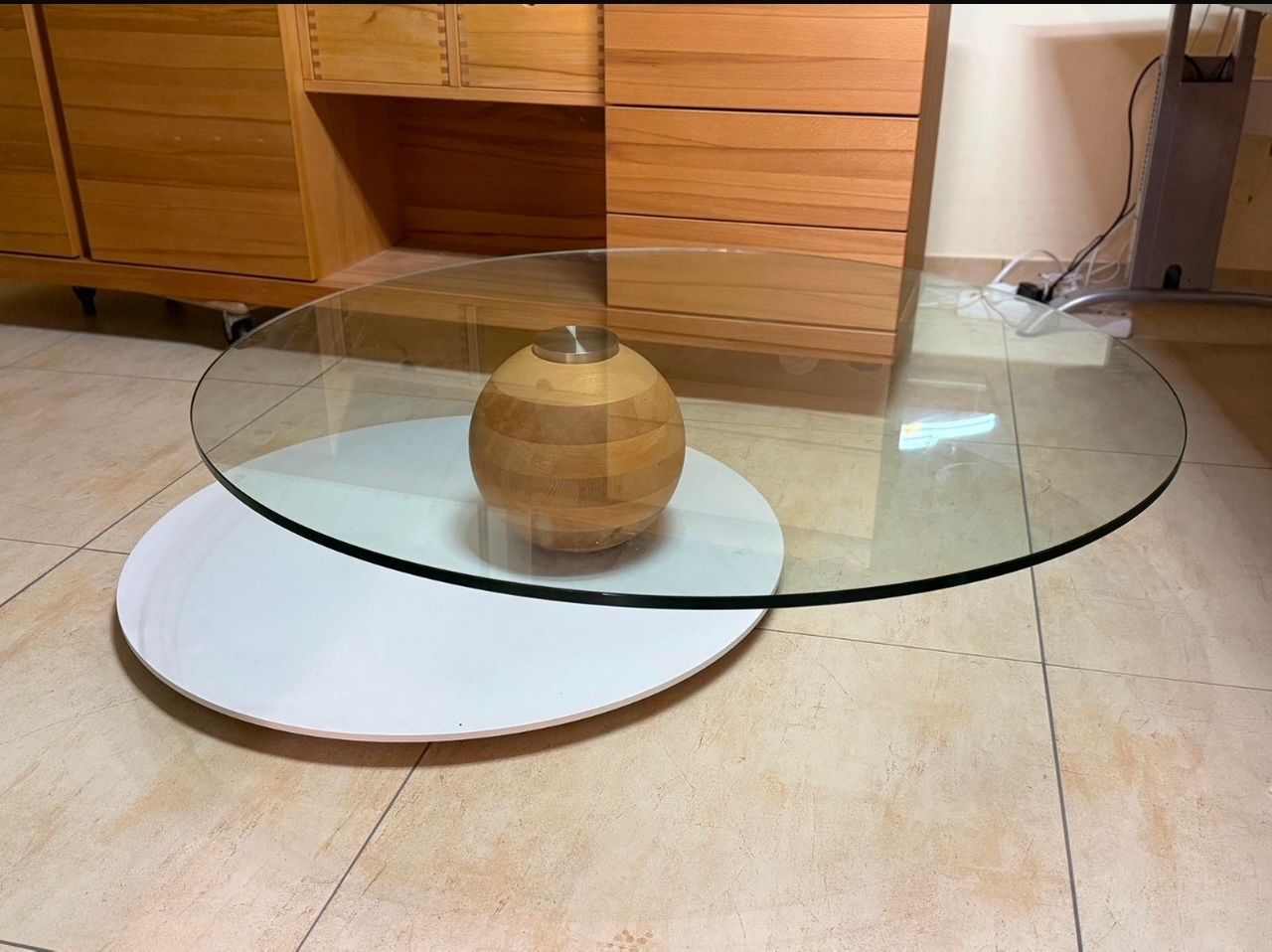 Schöne Venjakob Wohnwand aus Massivbuche mit Couchtisch & mehr