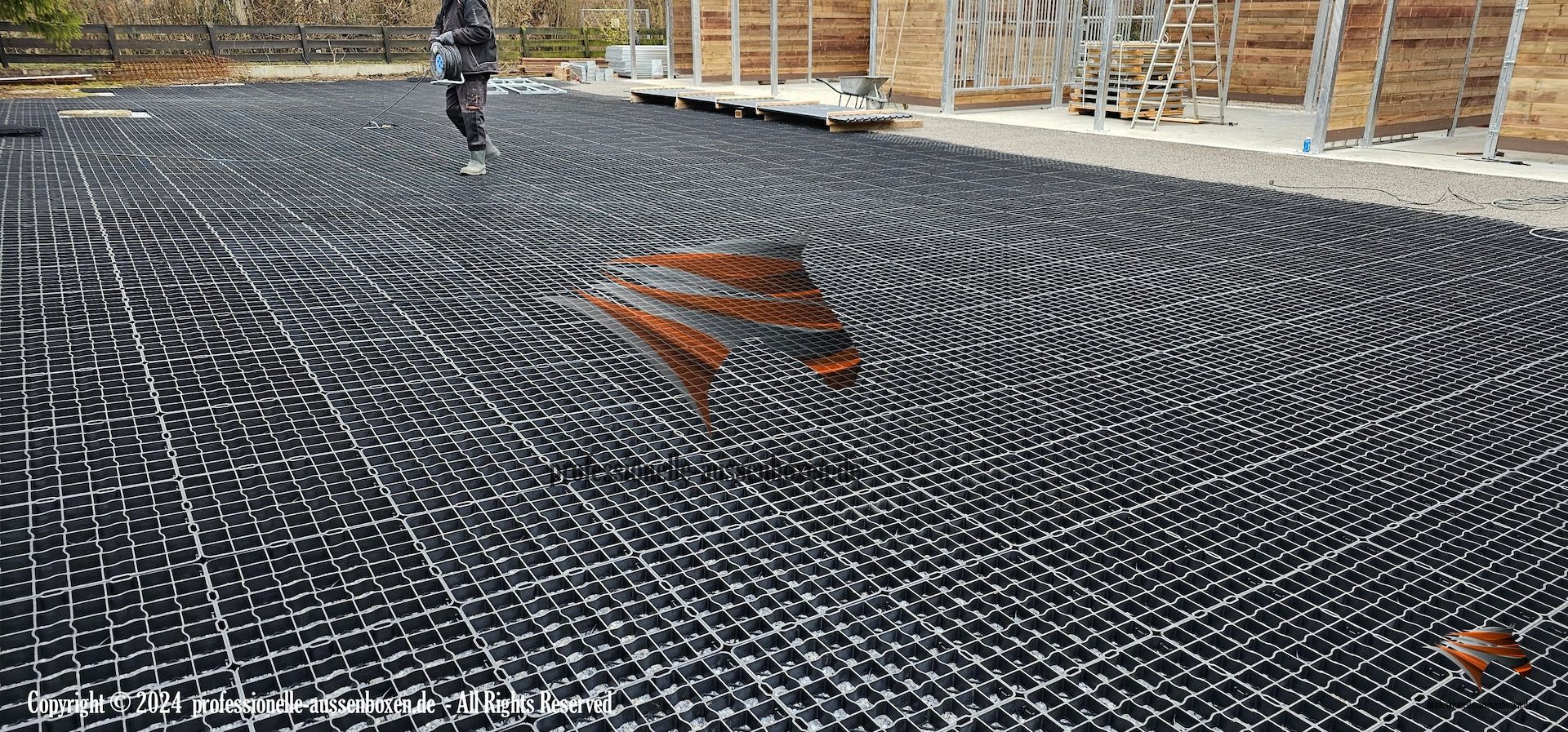 Offenstall & Weidehütte kaufen - robuster Pferdeunterstand & Laufstall